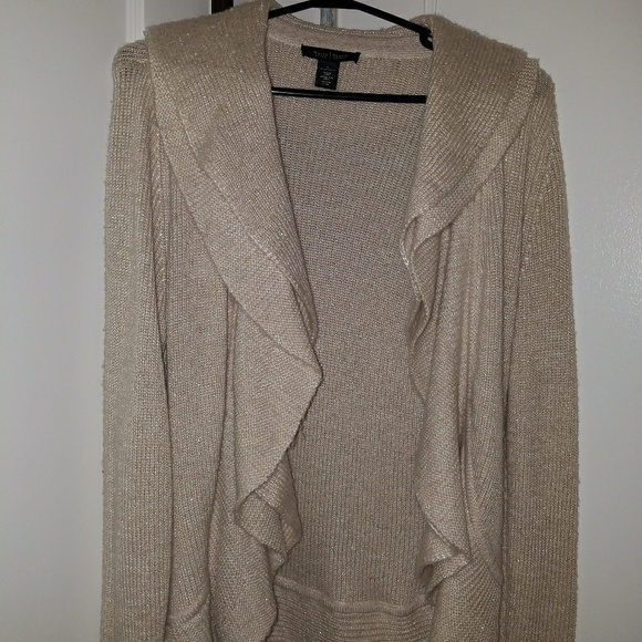 Sweater - Picture 4 of 4